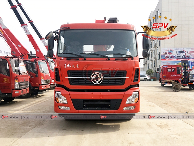 DONGFENG Straight Boom Crane Truck - Front Side View